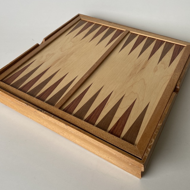 GAME, Board Game - Backgammon Set in Wooden Case
